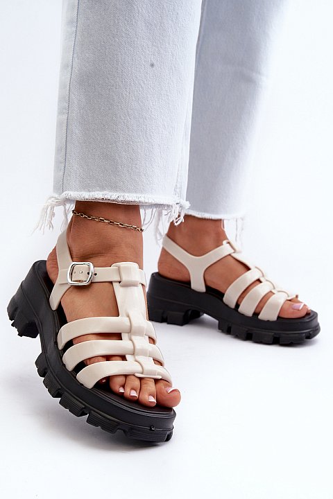 Casual sandals in scented rubber