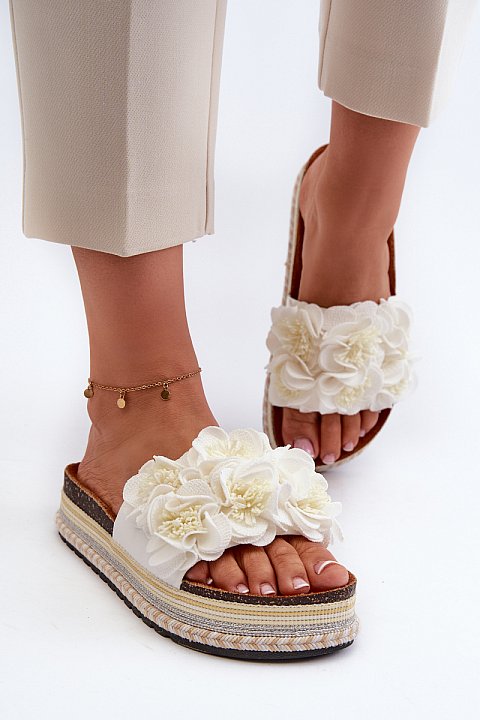 Summer slippers with flowers