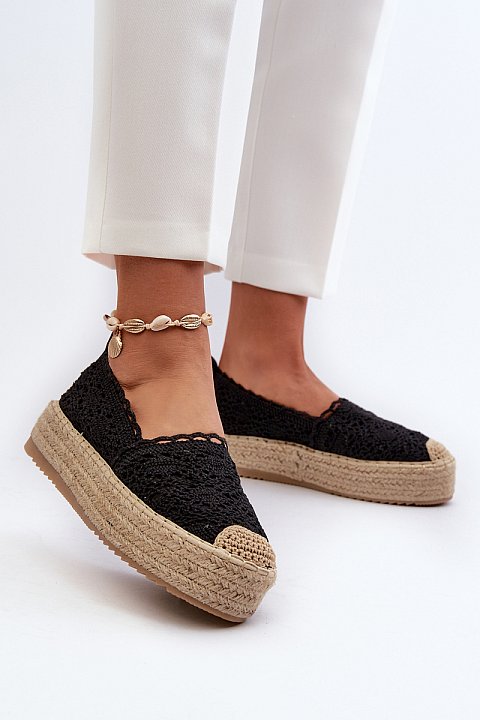 Espadrilles in lace