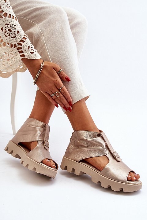 Sandals with ankle uppers
