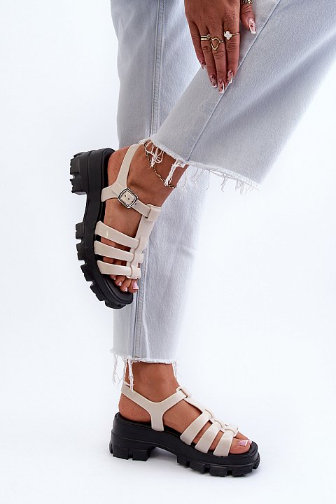 Casual sandals in scented rubber